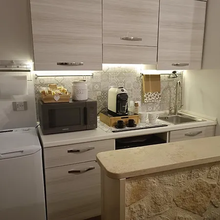 Di Casa Apartment *
